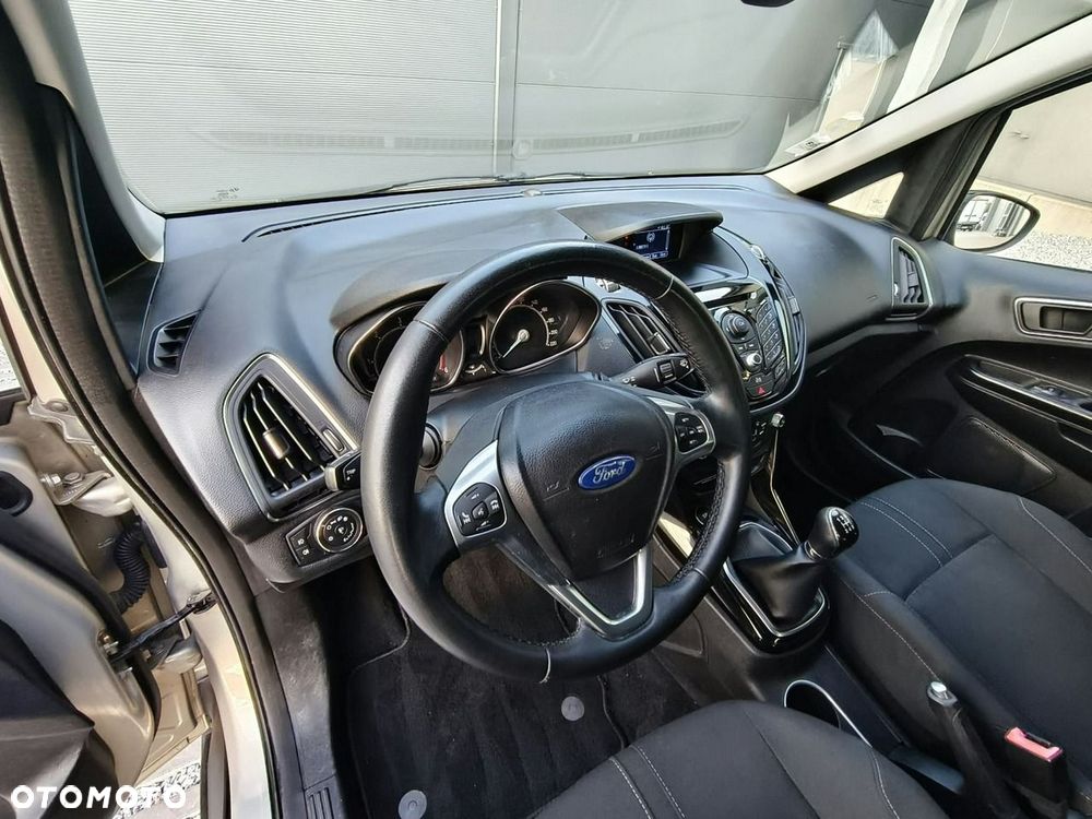Ford B-MAX - 13