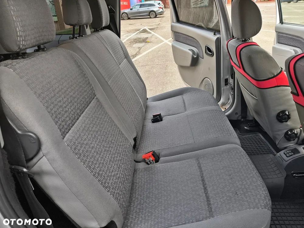 Dacia Logan MCV 1.5 dCi Ambiance - 26