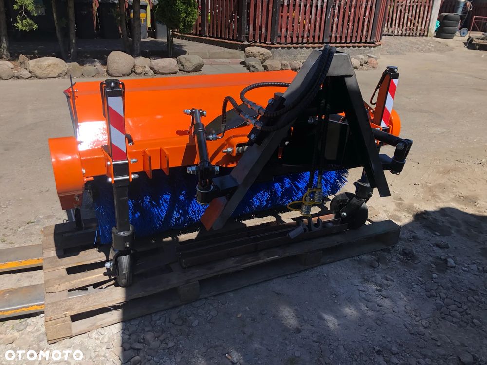 Kubota L 4240 - 25