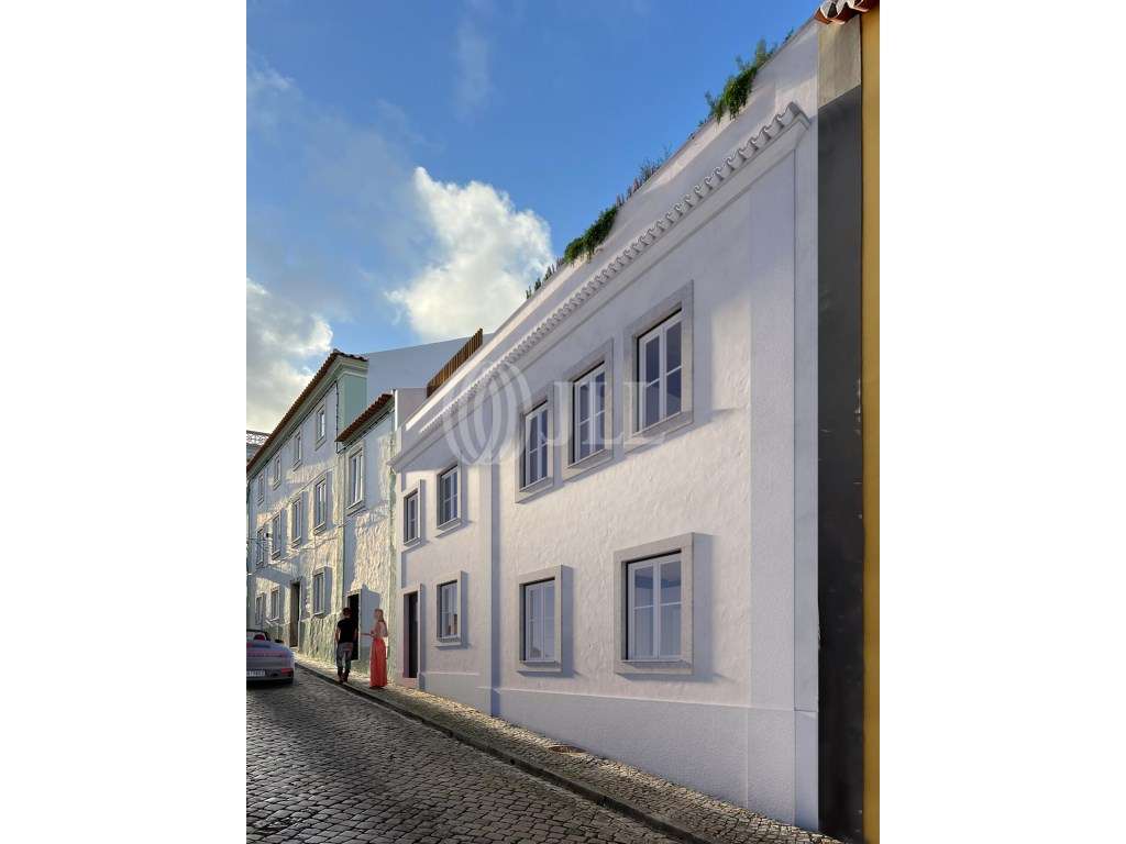 Prédio com T2 e T4 no centro histórico, Santiago do Cacém - Grande imagem: 2/12