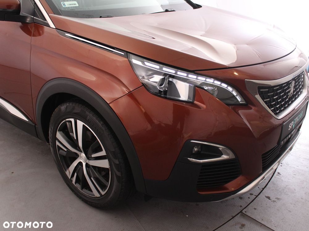 Peugeot 3008 1.2 PureTech Allure Pack S&S EAT8 - 13