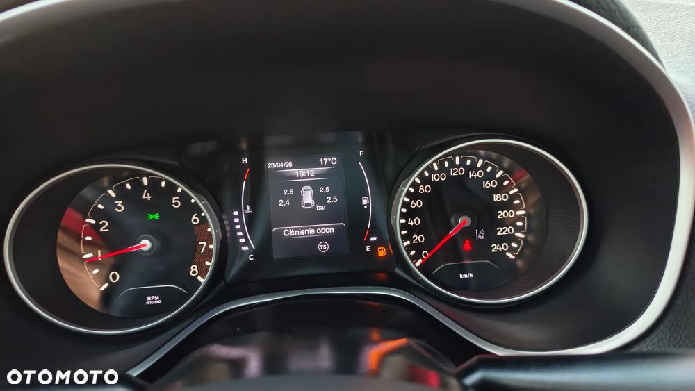 Jeep Compass 1.4 MultiAir Limited - 38