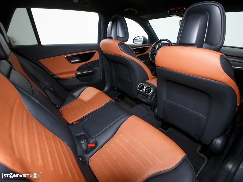 Mercedes-Benz C 300 d AMG Line - 12