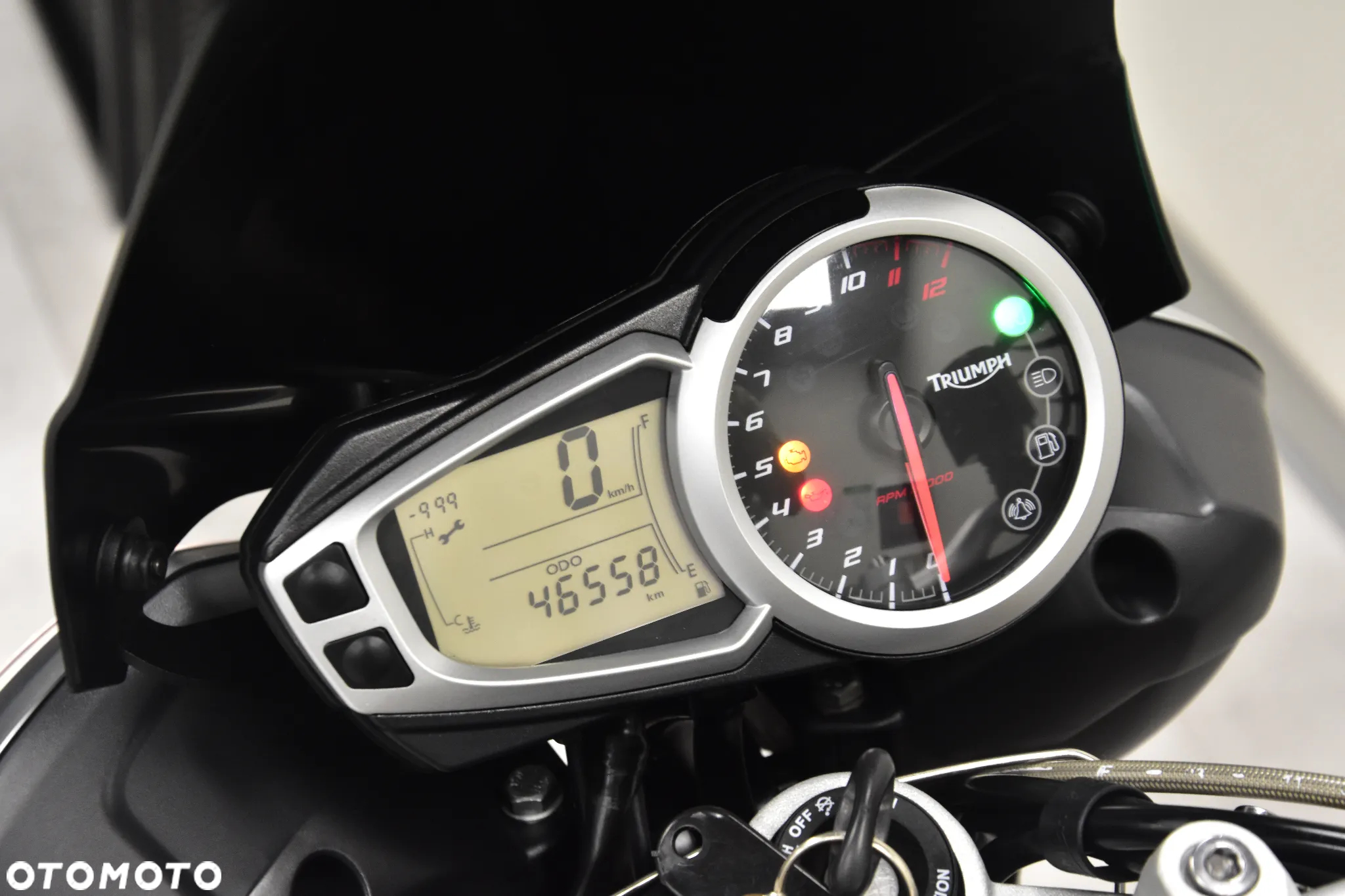 Triumph Speed Triple - 18