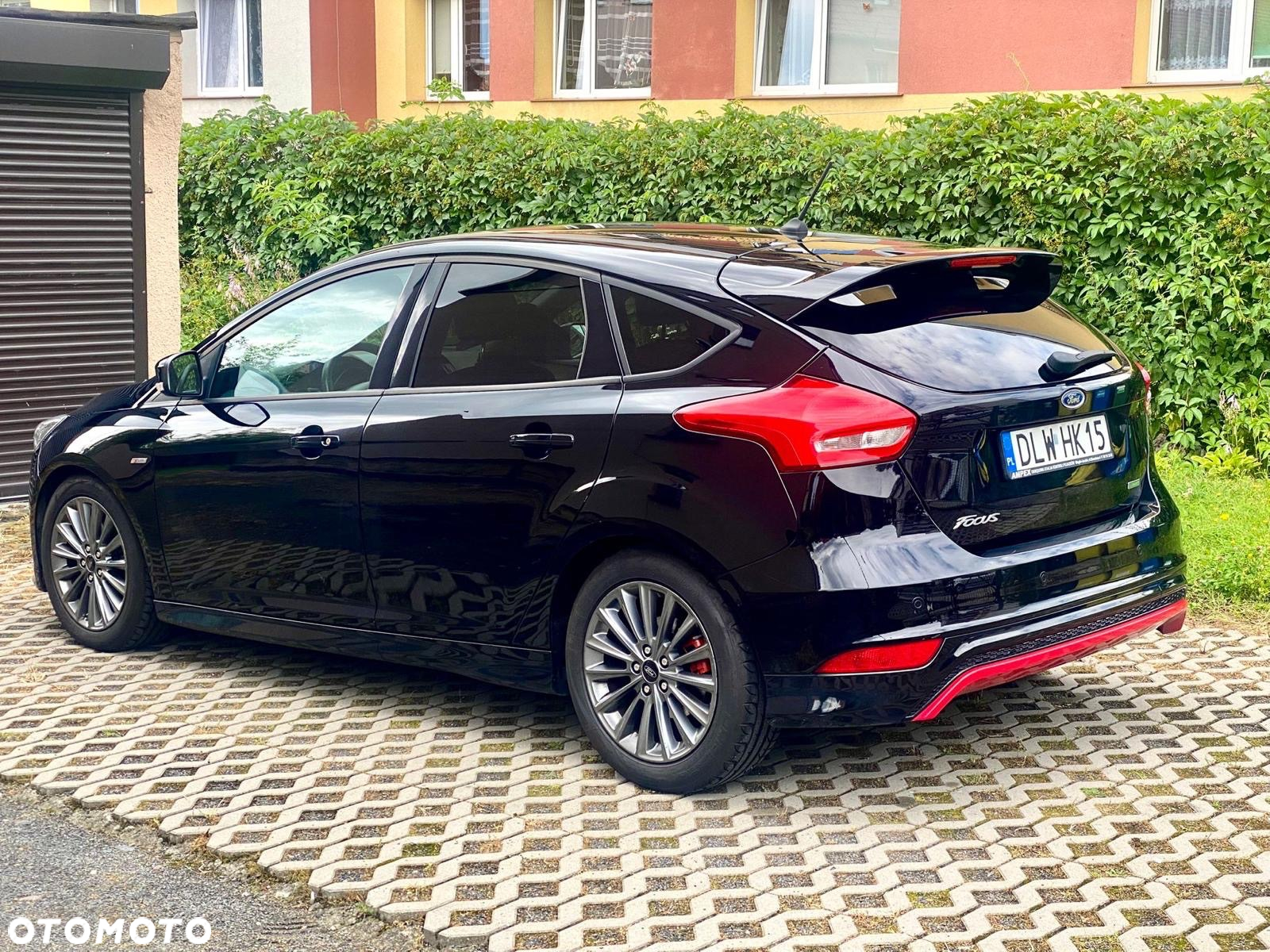 Ford Focus 1.0 EcoBoost ST-Line ASS - 4