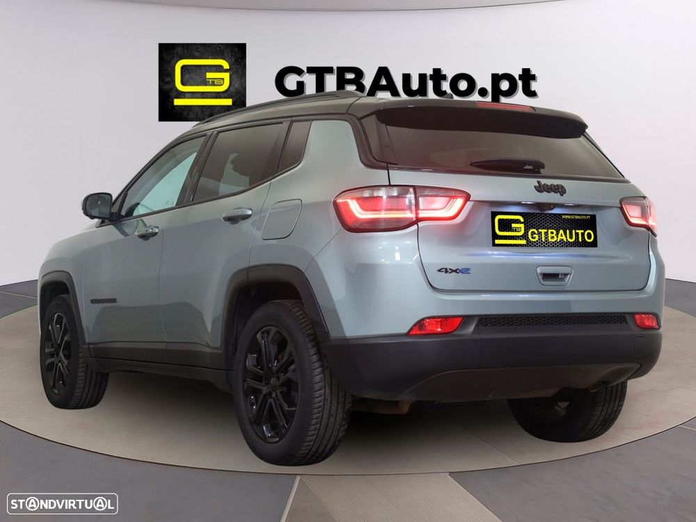 Jeep Compass - 28