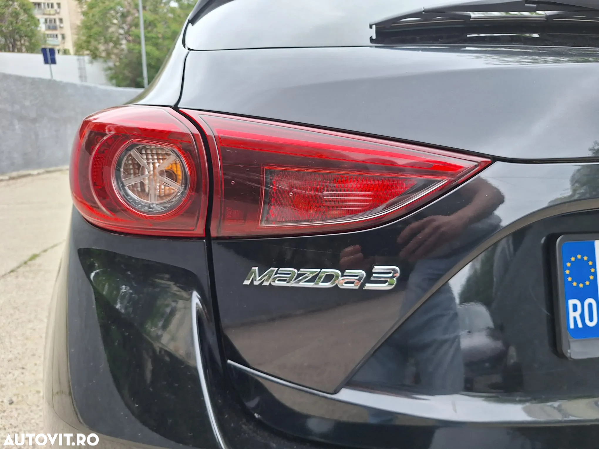Mazda 3 G165 Revolution Top - 7