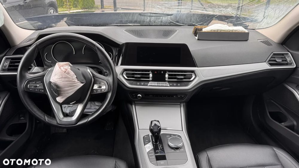 BMW Seria 3 320i GPF Advantage sport - 18