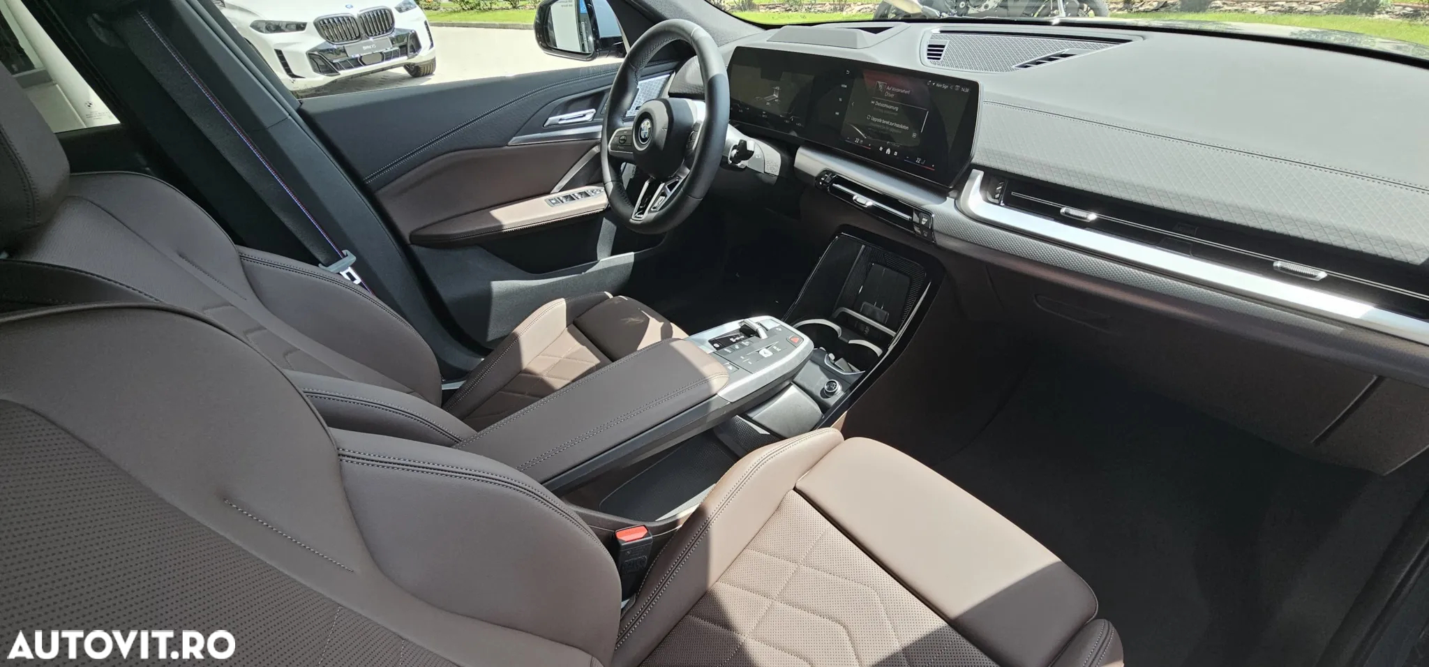 BMW iX2 eDrive20 - 8