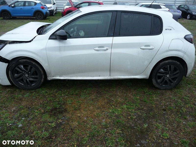 Peugeot 208 PureTech 100 EAT8 Active Pack - 7