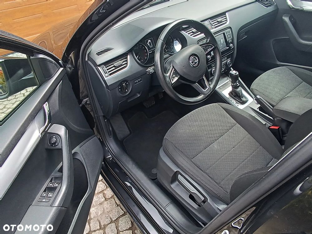 Skoda Octavia 1.6 TDI Green tec DSG Edition - 8