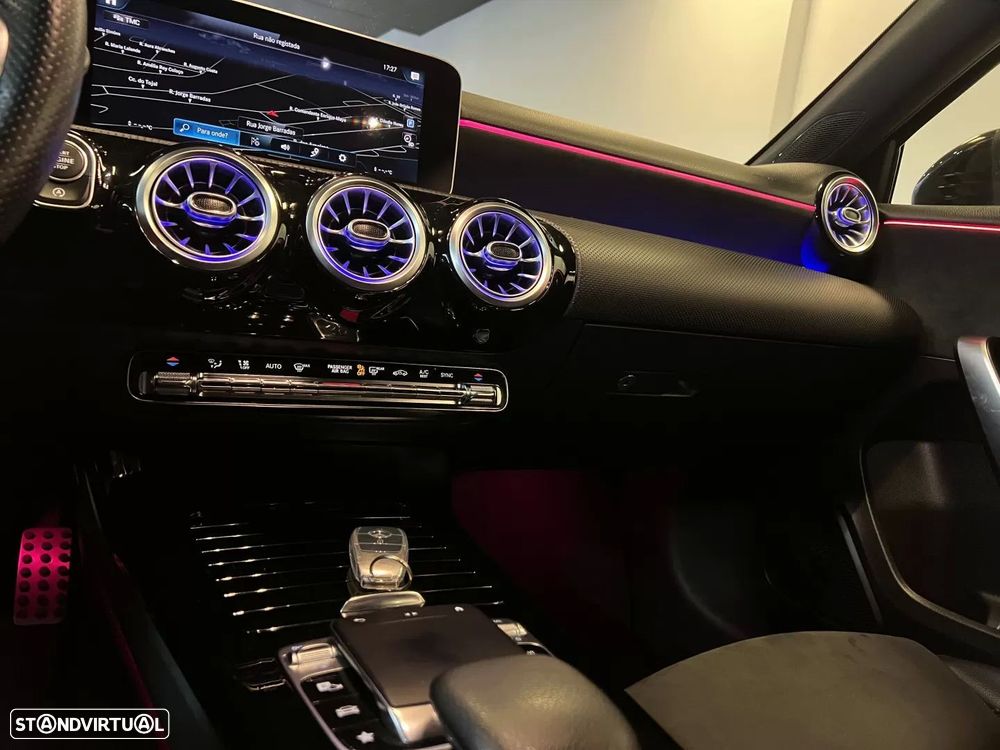 Mercedes-Benz A 180 d 7G-DCT AMG Line - 24