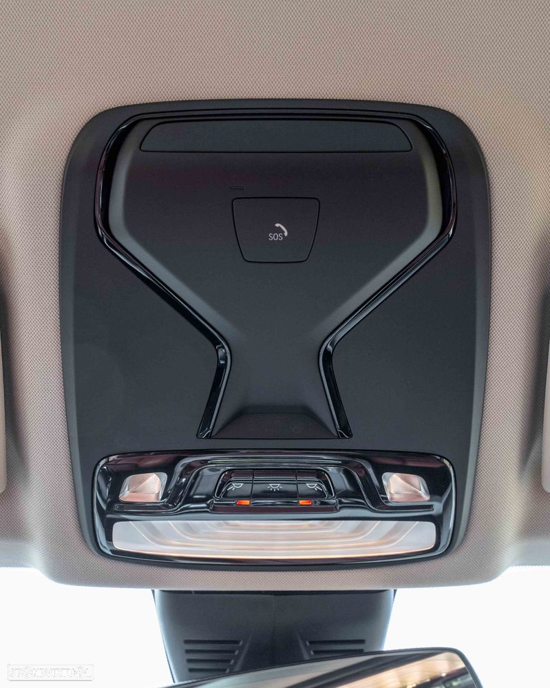 BMW 320 e Aut. Advantage - 21