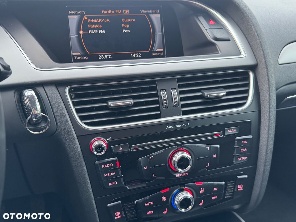 Audi A4 Avant 2.0 TDI - 19