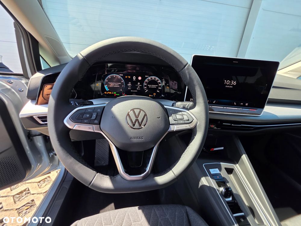 Volkswagen Golf 1.5 eTSI mHEV Life Plus DSG - 20