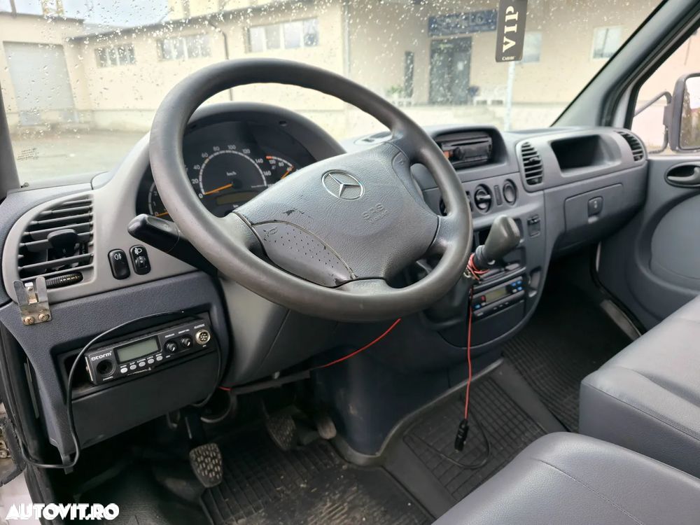 Mercedes-Benz Sprinter - 5