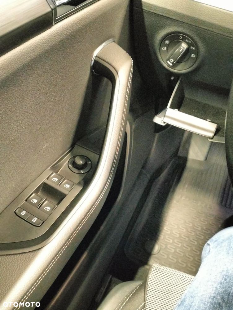 Skoda Superb 2.0 TDI SCR 4x4 Style DSG - 14