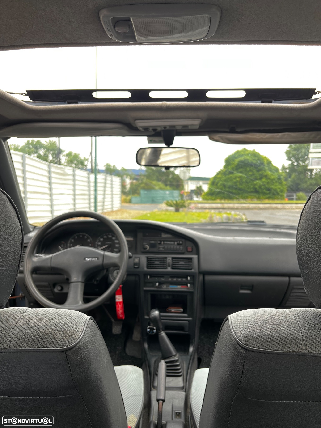 Toyota Corolla Hatchback 1.3 12v - 8
