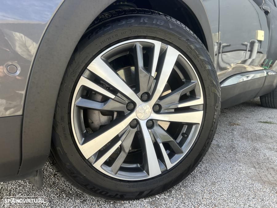 Peugeot 3008 1.6 Hybrid4 Allure Pack e-EAT8 - 15