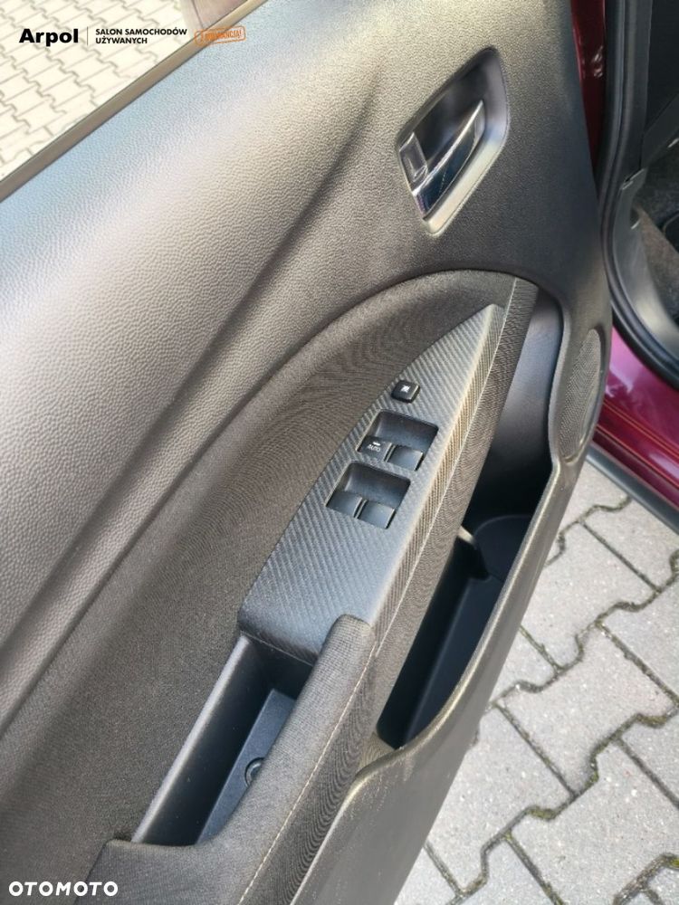 Mitsubishi Space Star 1.2 AS&G Intense - 8