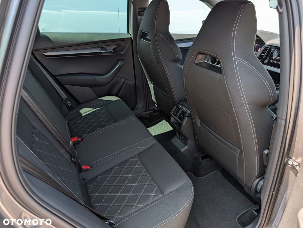 Skoda Karoq 1.5 TSI ACT Sportline DSG - 14