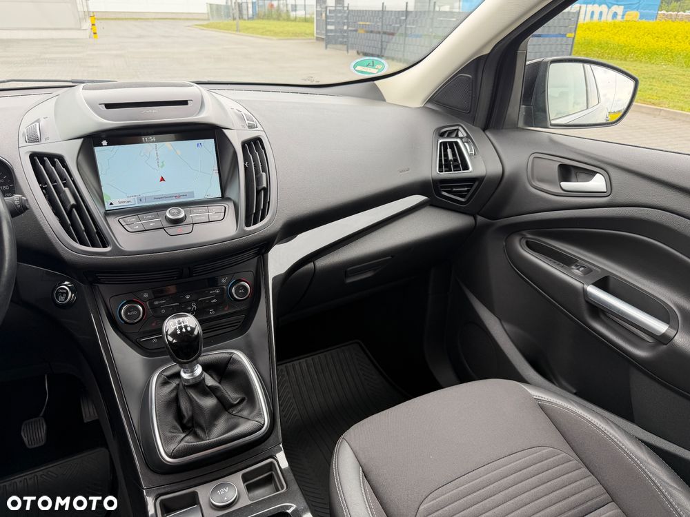 Ford Kuga - 11