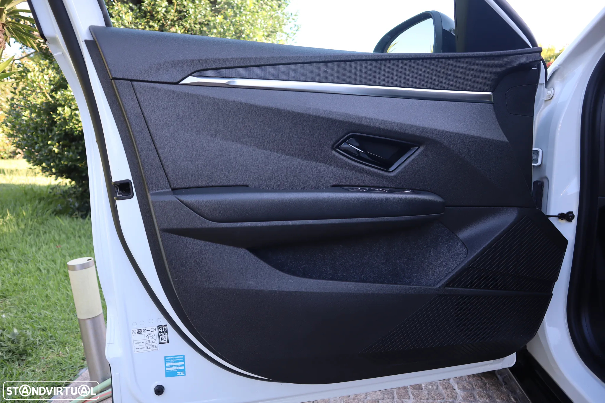Renault Mégane E-Tech EV40 130hp standard charge Equilibre - 12