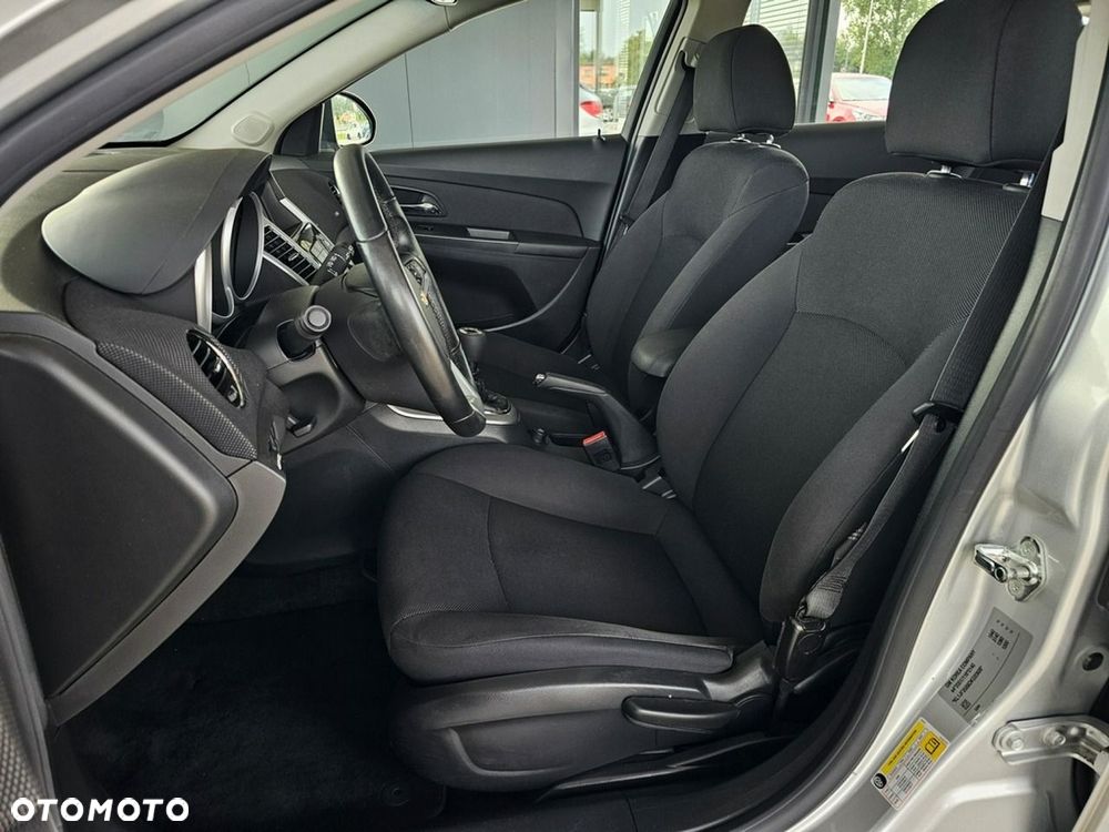 Chevrolet Cruze 1.4 T LT+ - 25