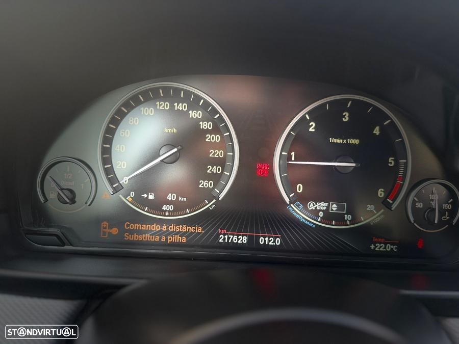 BMW 520 d Pack M - 18