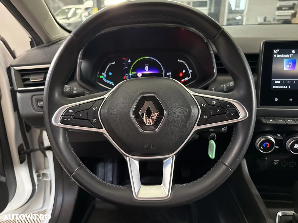 Renault Clio - 16