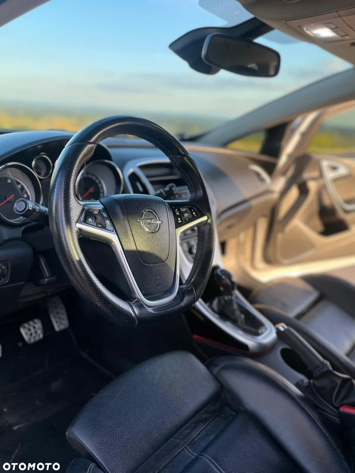 Opel Astra IV GTC 1.7 CDTI Sport S&S - 10
