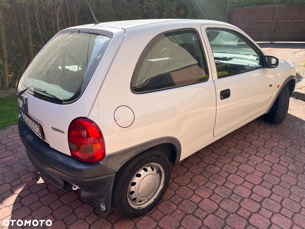 Opel Corsa 1.2 City - 2