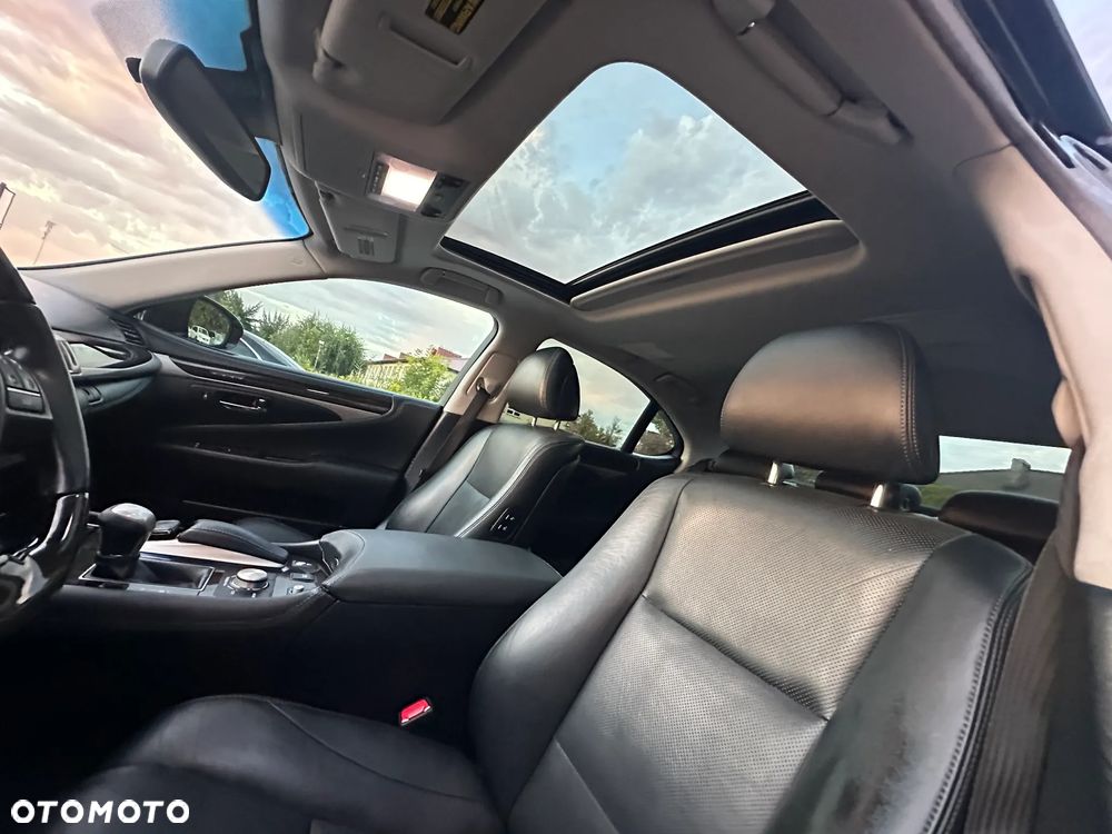 Lexus LS 460 Superior AWD - 26