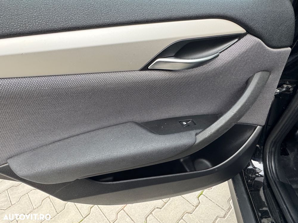 BMW X1 xDrive20d - 37