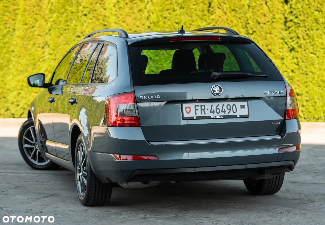 Skoda Octavia Combi 1.8 TSI 4x4 DSG Style - 8