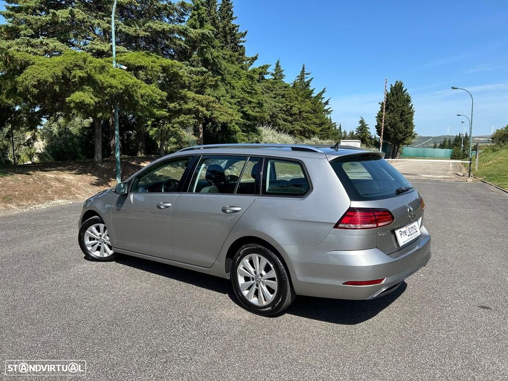 VW Golf Variant 1.6 TDi Confortline - 6