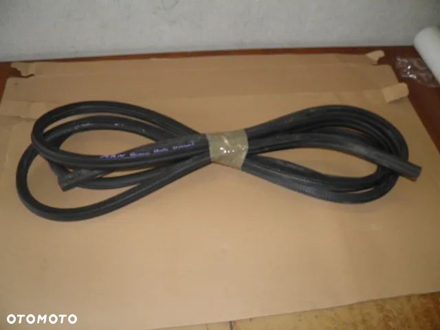 USZCZELKA DRZWI MAN TGE VW CRAFTER 2022r