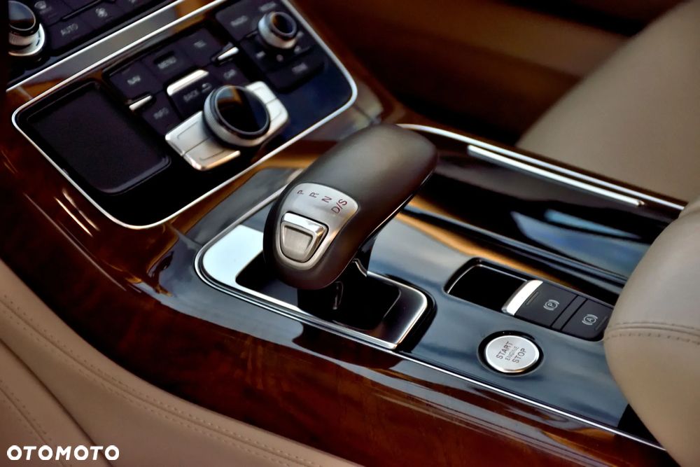 Audi A8 3.0 TDI L Quattro - 3