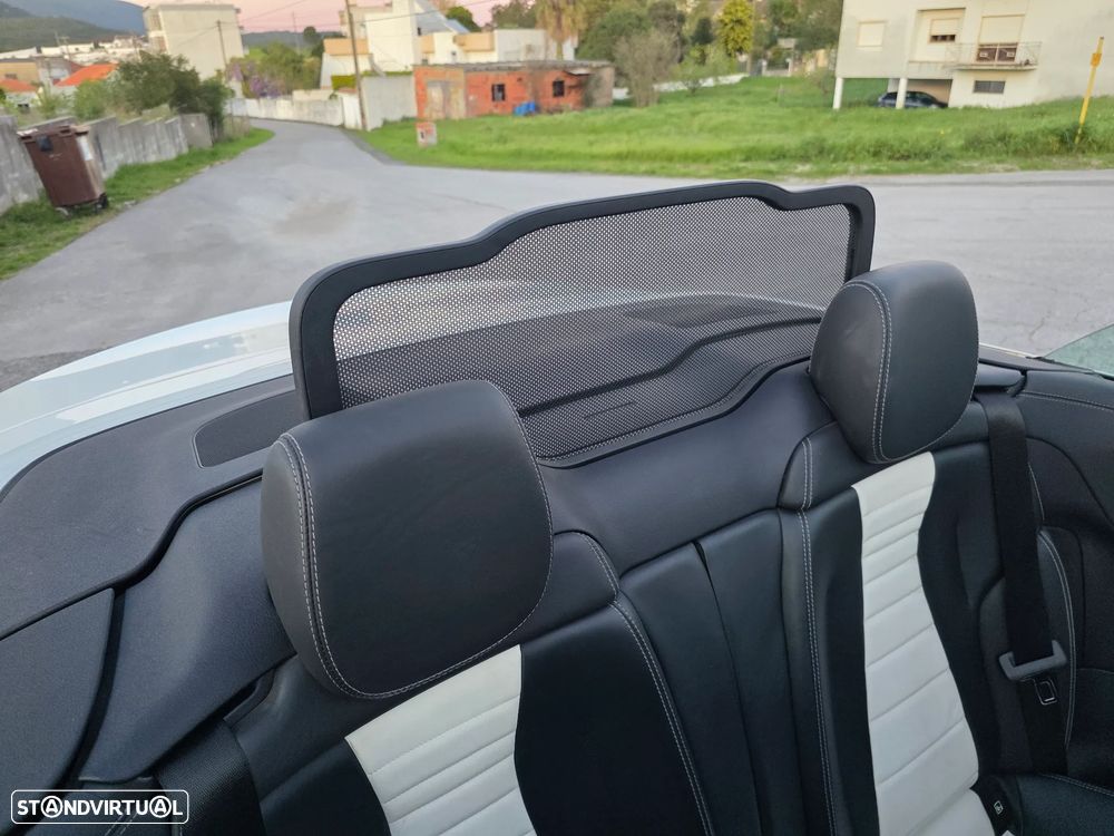 Mercedes-Benz E 220 d Cabrio 9G-Tronic AMG Line - 37