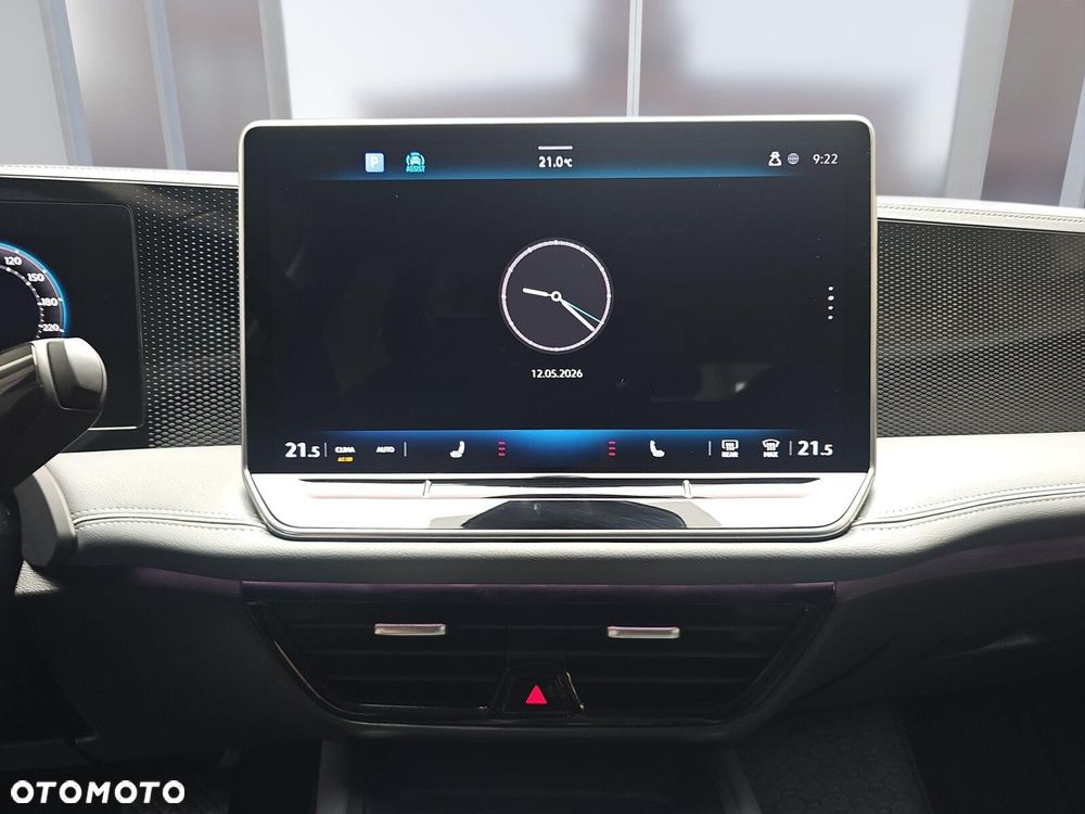 Volkswagen Passat - 18