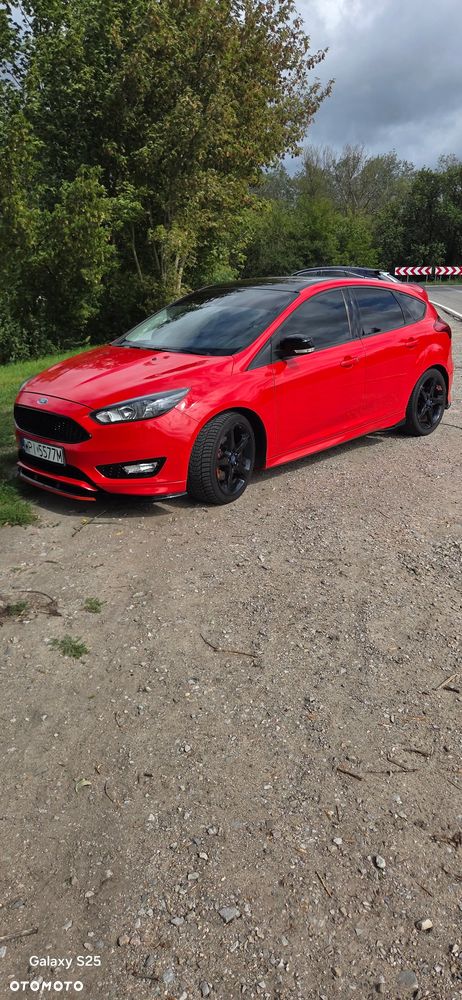 Ford Focus 1.5 EcoBoost ST-Line ASS - 1