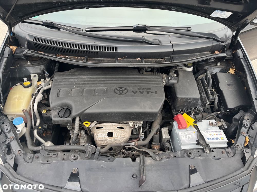 Toyota Auris 1.33 VVT-i - 36