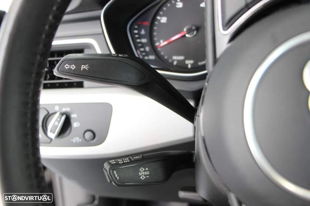 Audi A4 Avant 35 TDI Fleet Edition S tronic - 16