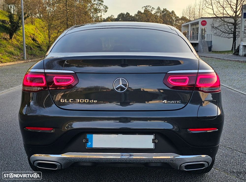 Mercedes-Benz GLC 300 de Coupe 4Matic 9G-TRONIC - 7