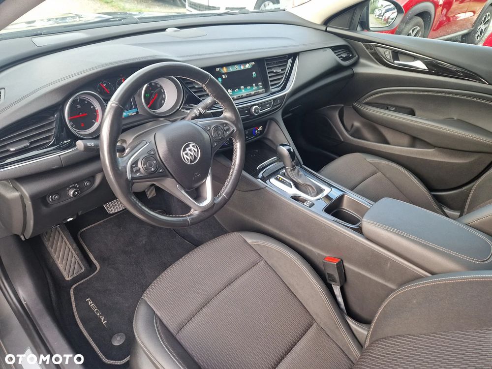 Opel Insignia - 15