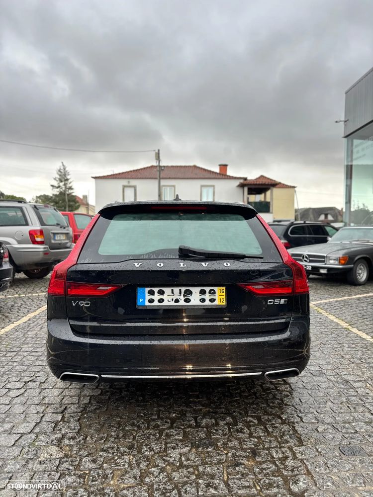 Volvo V90 2.0 D5 Inscription AWD Geartronic - 8