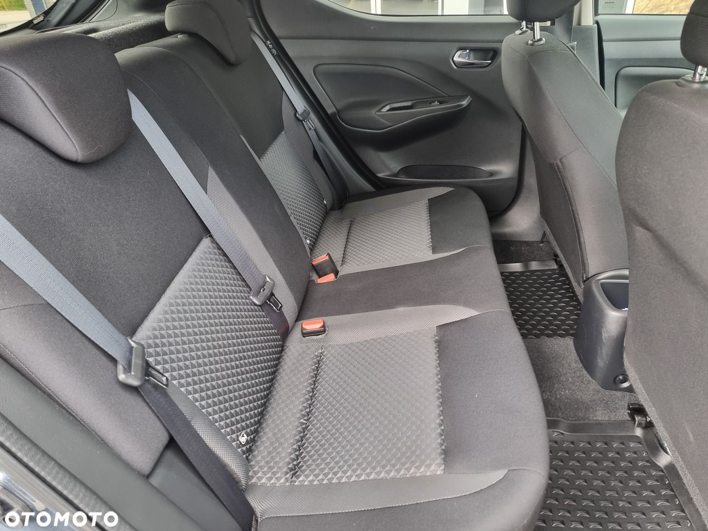 Nissan Micra 1.0 IG-T Kiiro - 21