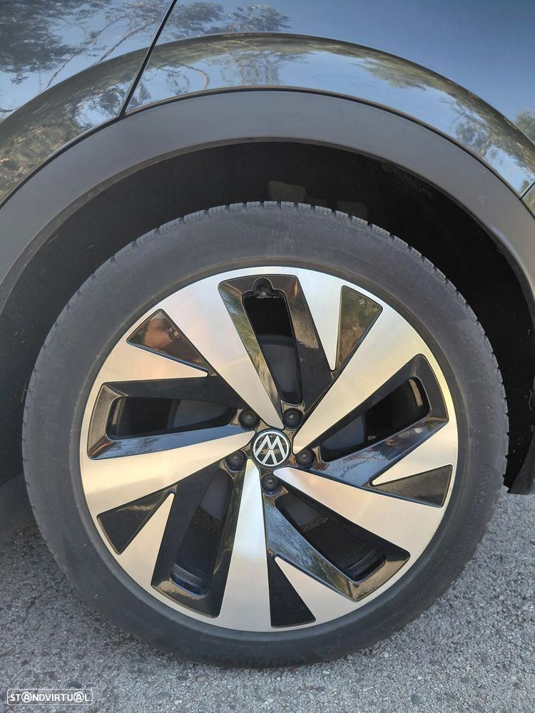 VW ID.4 - 5