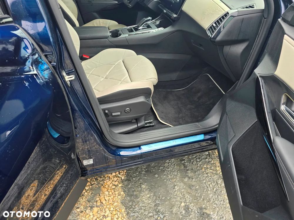 DS Automobiles DS 7 Crossback - 24