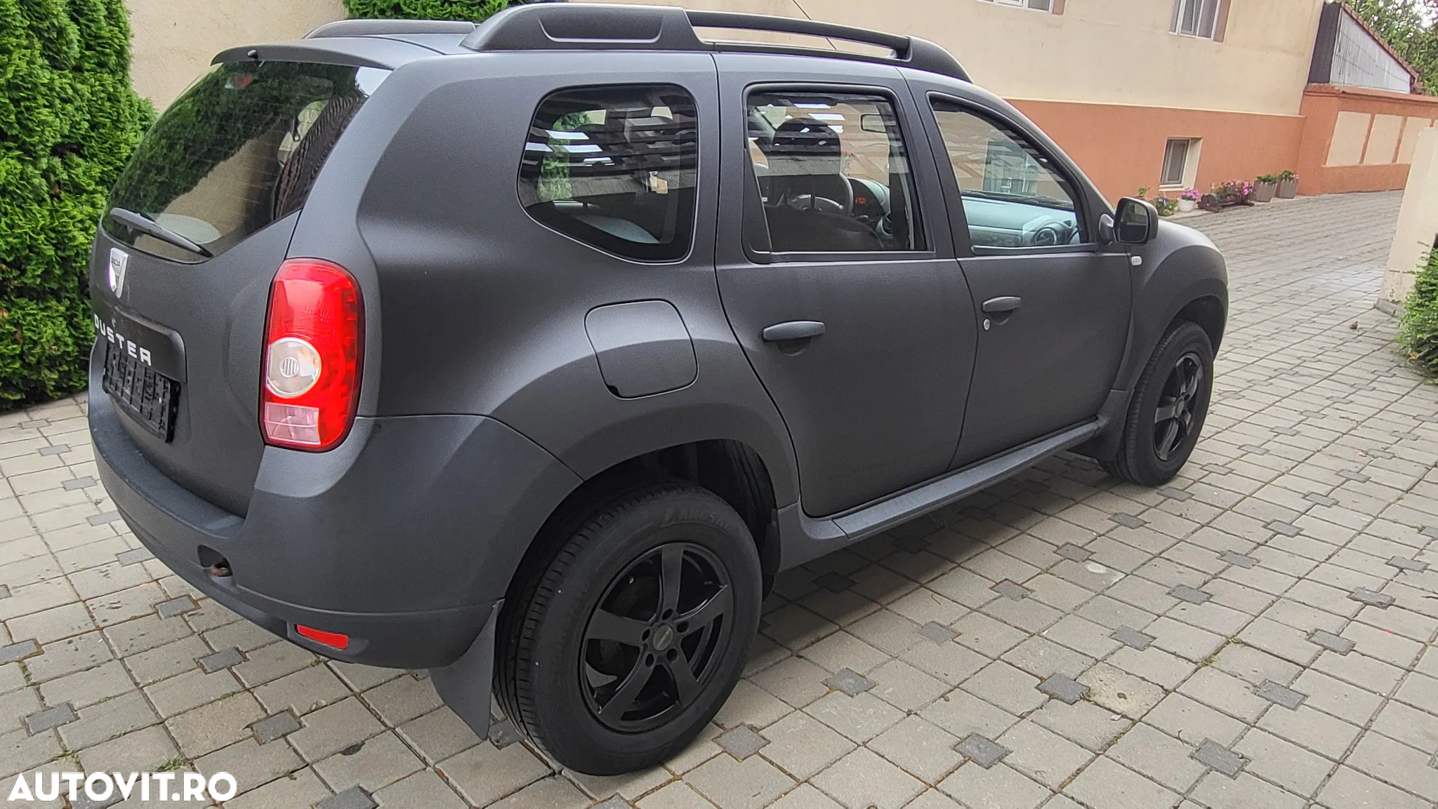 Dacia Duster 1.6 16V 4x4 Ambiance - 38